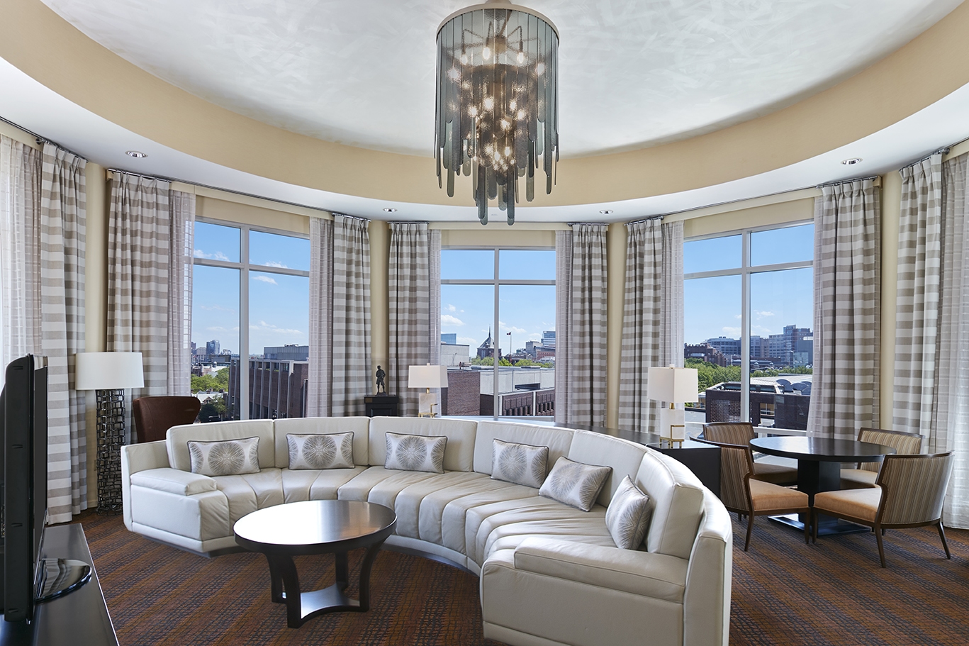 657 Presidential Suite