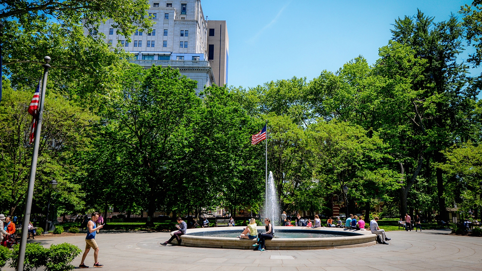 Washington Square Fountain M.Kennedy VP 2200x1237